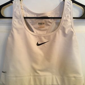 White nike sports bra